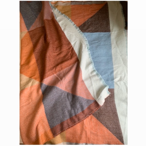 Zara Accessories - ZARA Square Blanket Scarf - Large